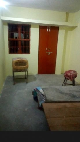 Flat Rent for female in Lucknow