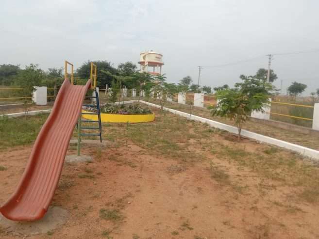 HMDA Final LP Approved plots for sale at Hyderabad, Pharmacity, Srisaialm highway