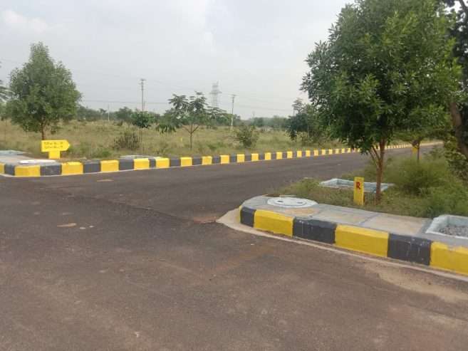 HMDA Final LP Approved plots for sale at Hyderabad, Pharmacity, Srisaialm highway